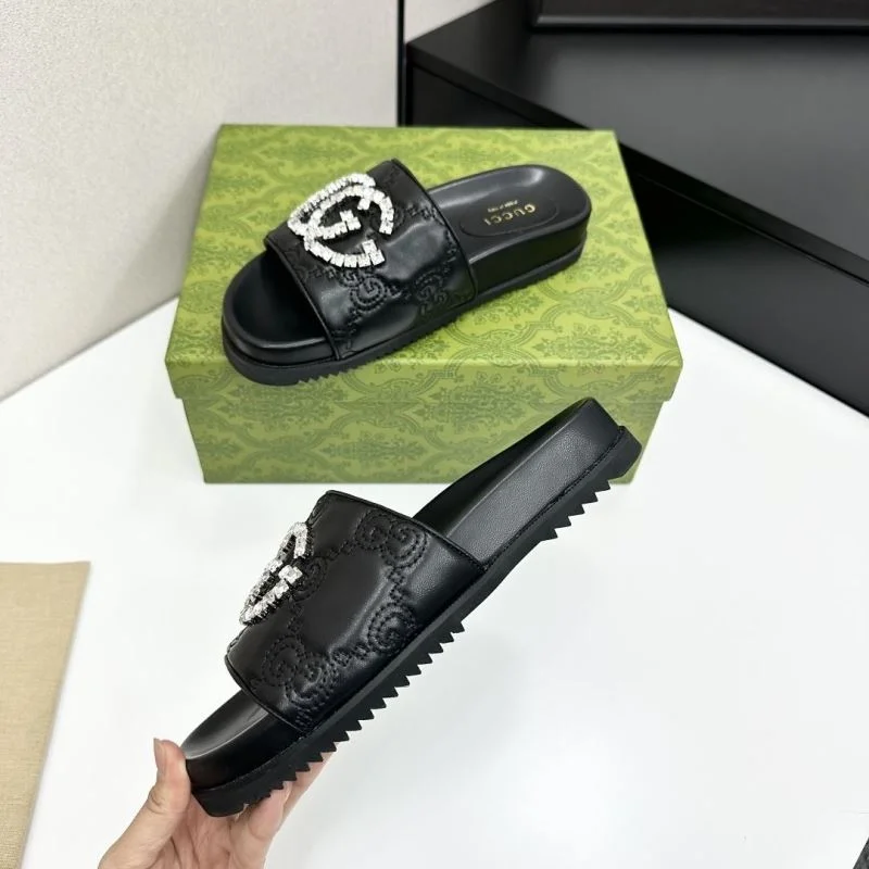 Gucci Slippers Sporty 25907