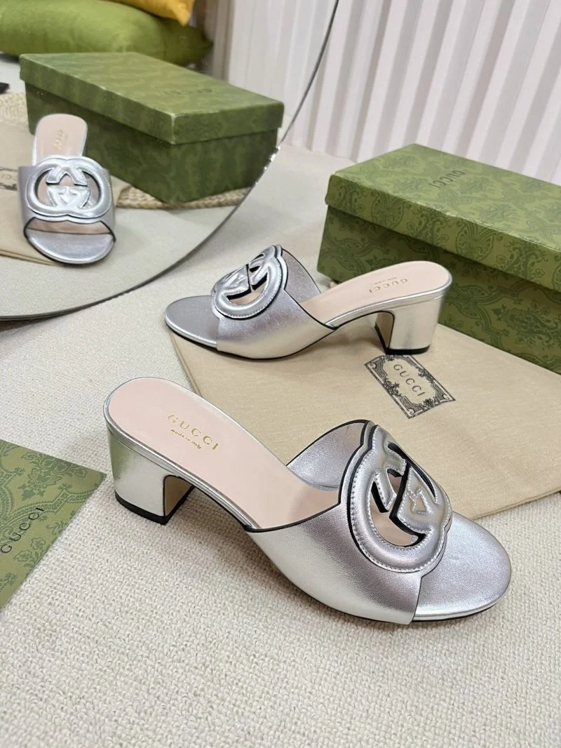 Gucci Slippers Functional 25899