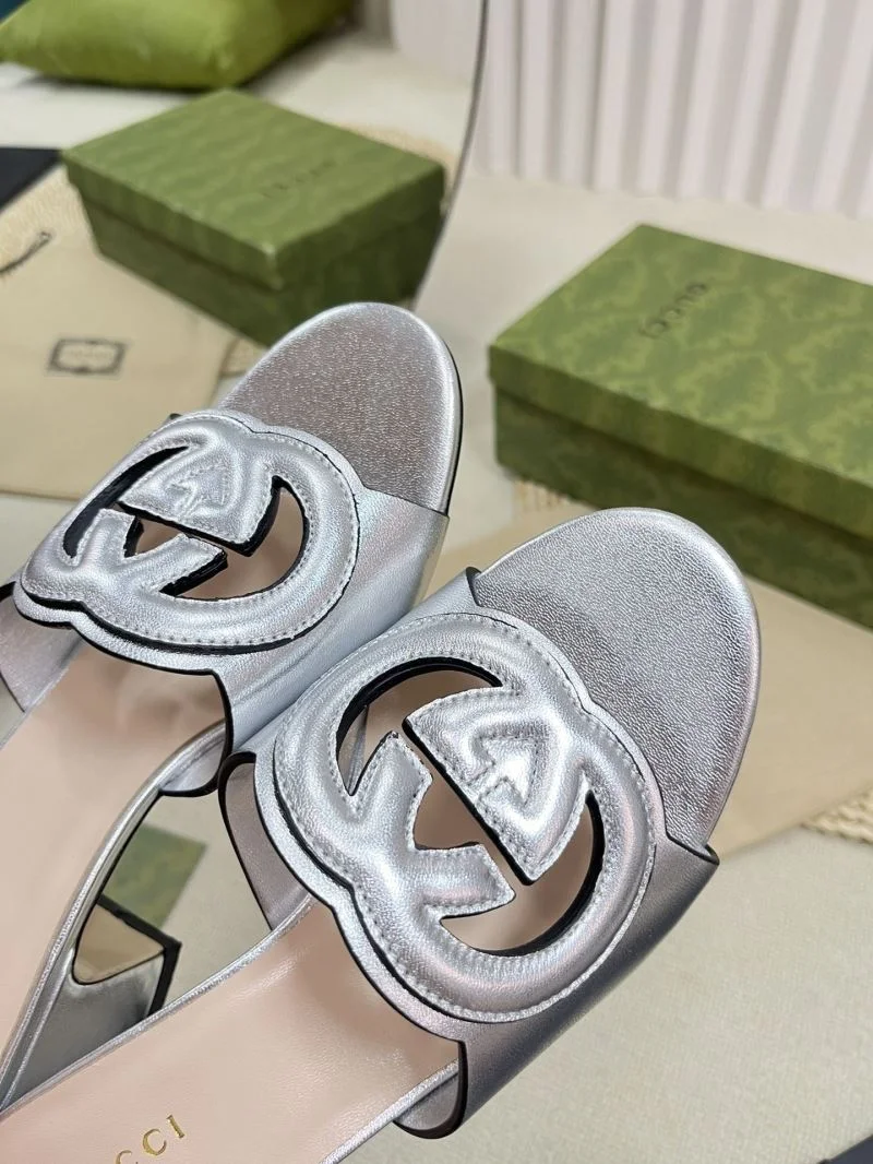 Gucci Slippers Functional 25899