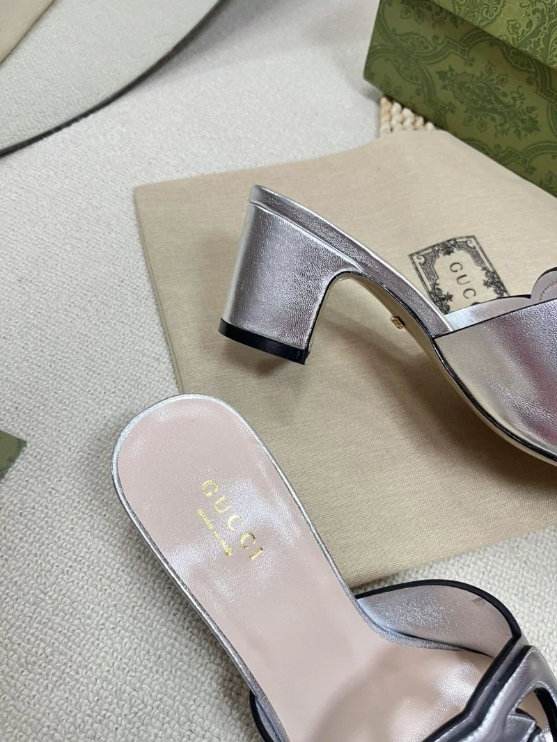 Gucci Slippers Functional 25899