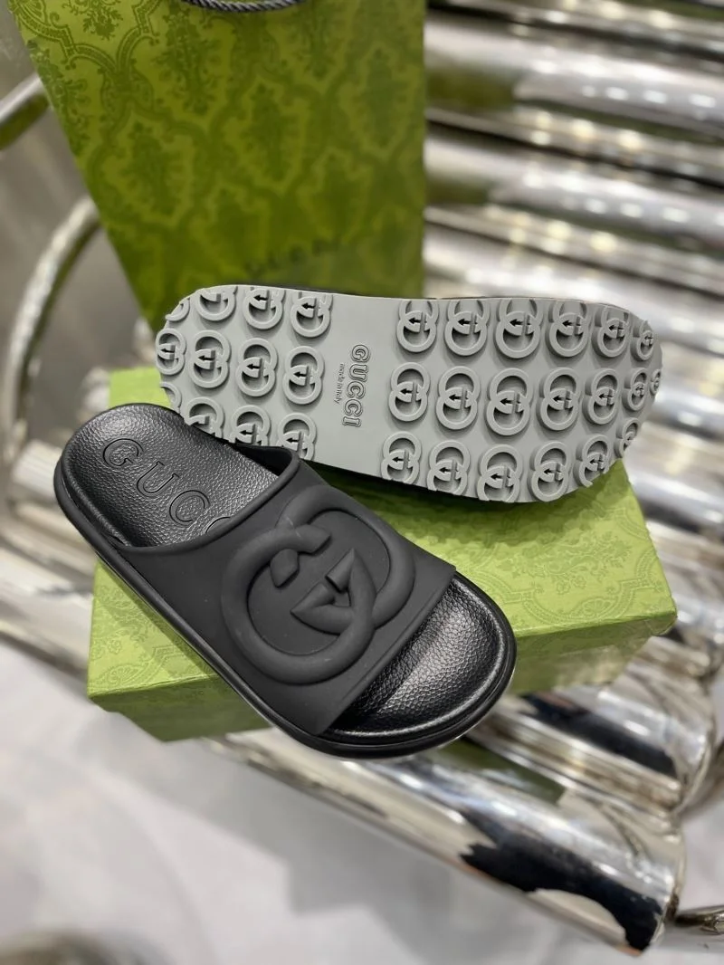 Supportive Gucci Slippers 24319