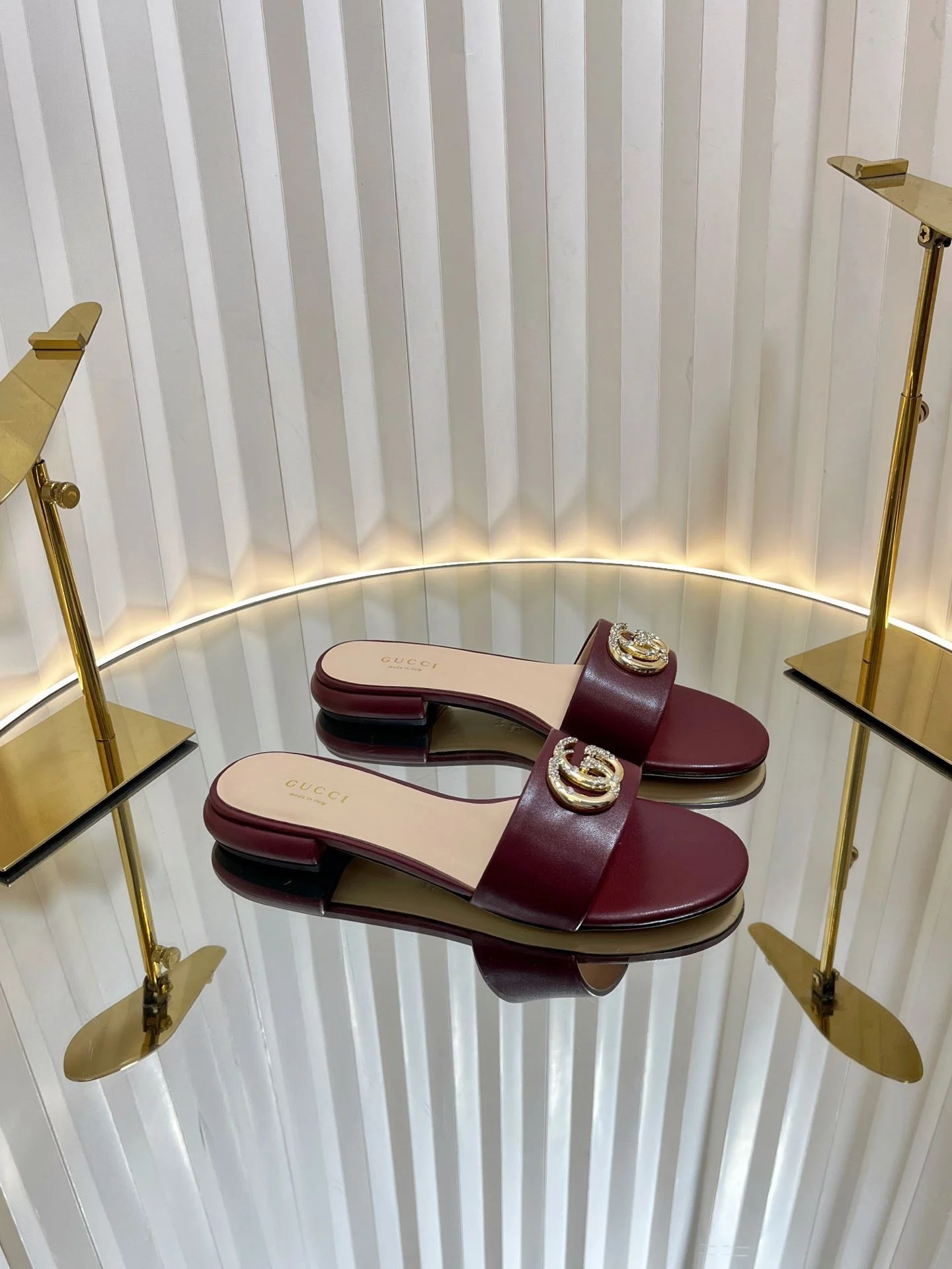 Upgraded Gucci Slippers 24344