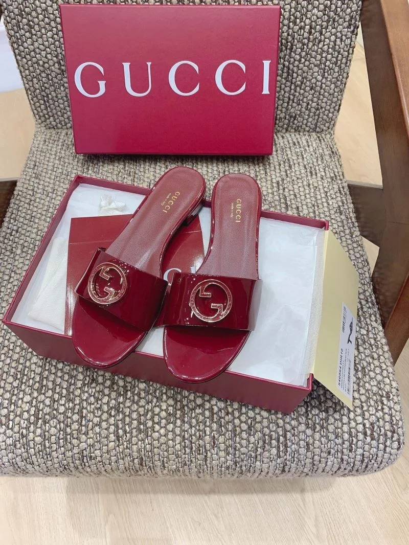 WellDesigned Gucci Slippers 24316