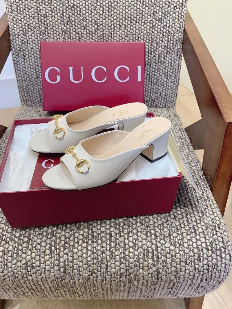 Compact Gucci Slippers 24321