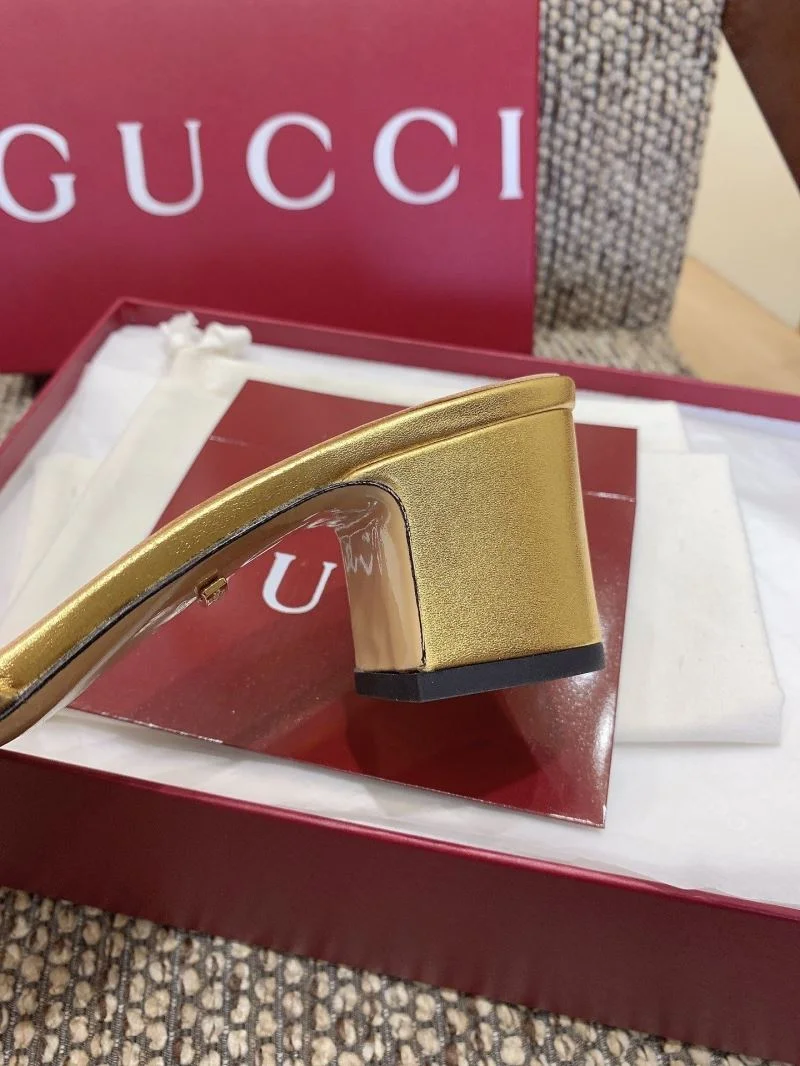 Modern Gucci Slippers 24329