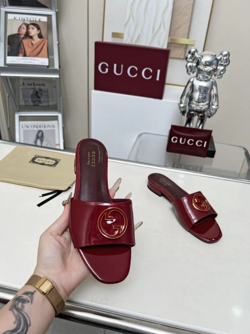 Chic Gucci Slippers 24312