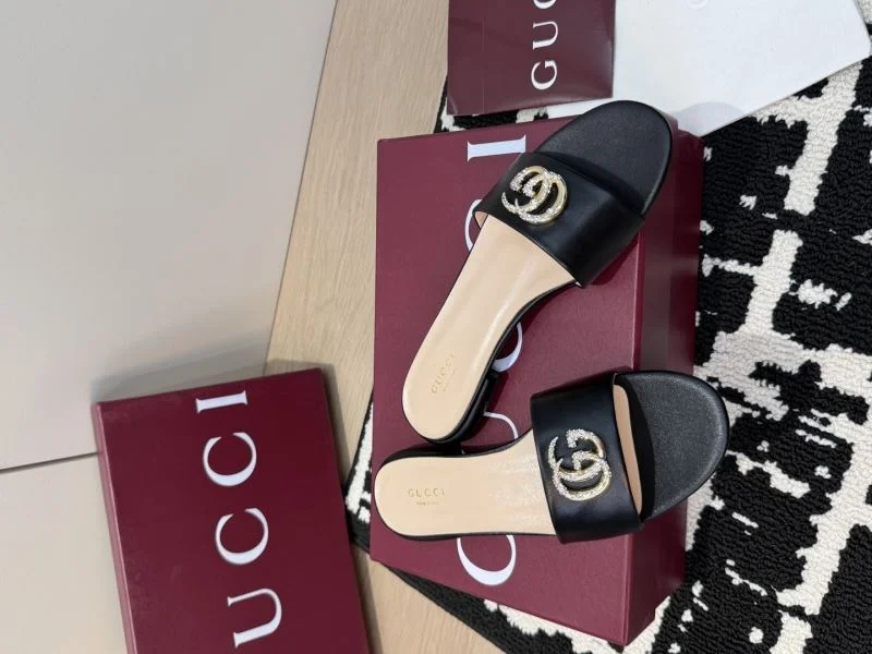 Gucci Slippers GoAnywhere 24306