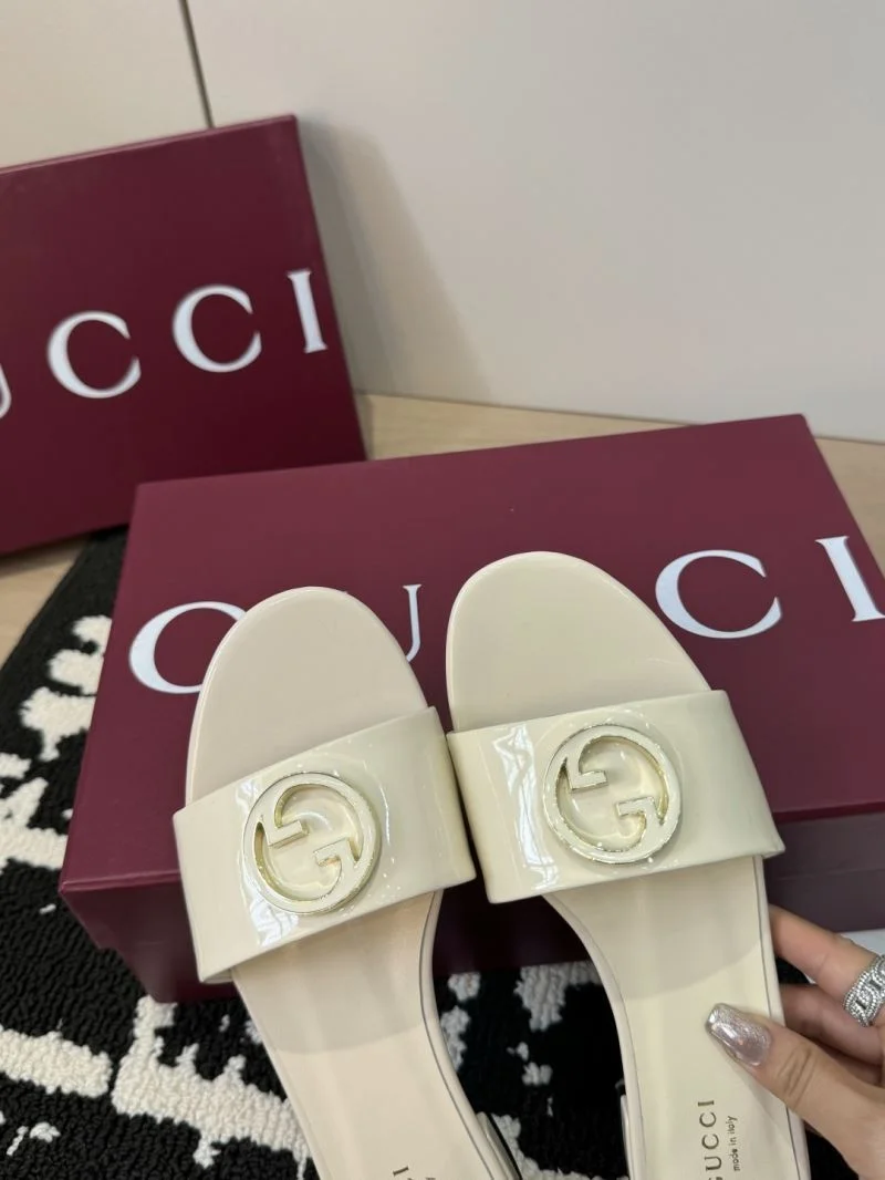Gucci Slippers Supportive 24297