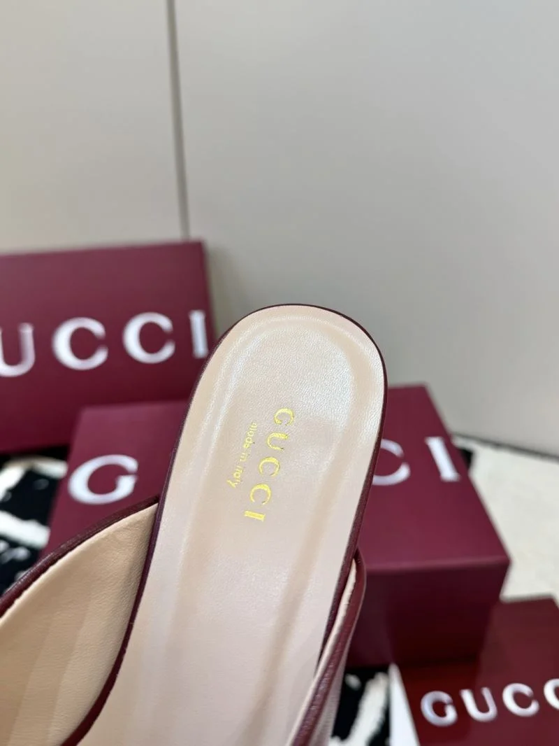 Seasonal Gucci Slippers 24289