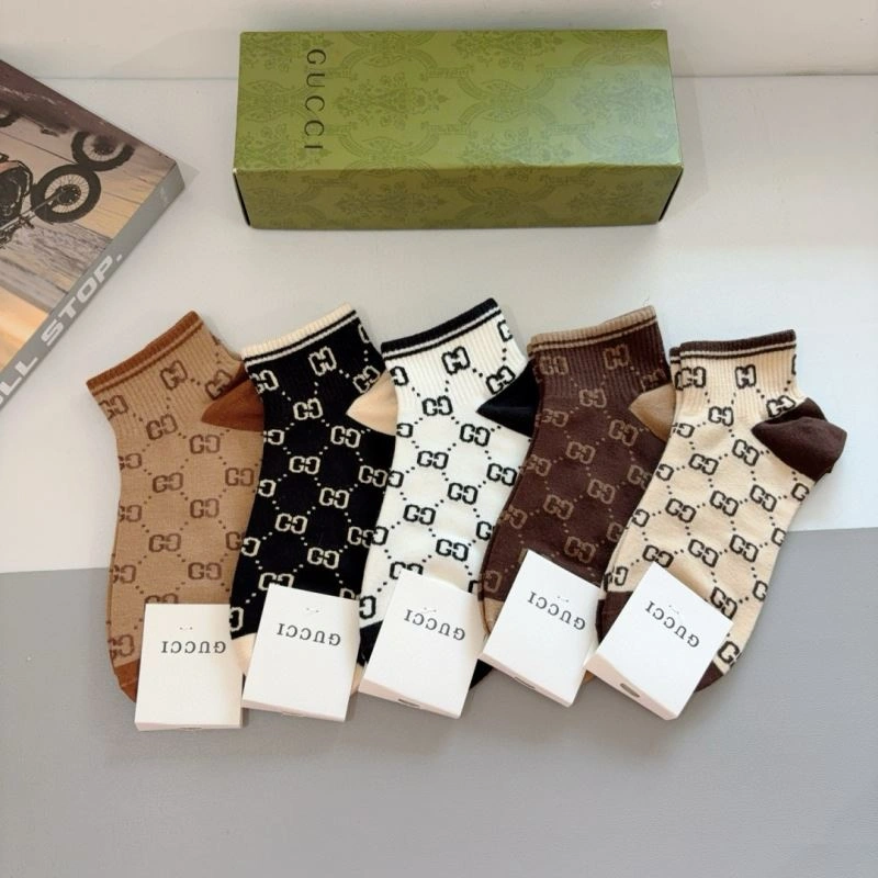 EyeCatching Gucci Socks 273276