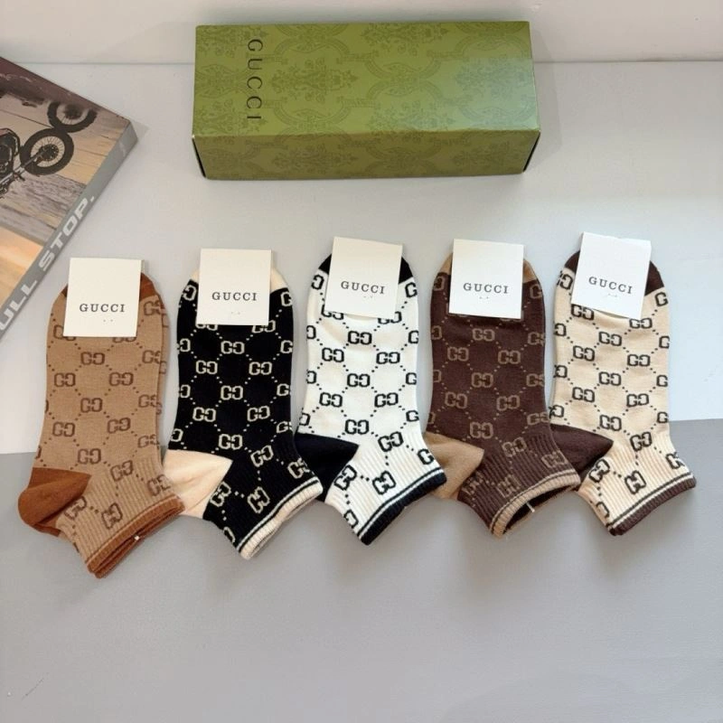 EyeCatching Gucci Socks 273276