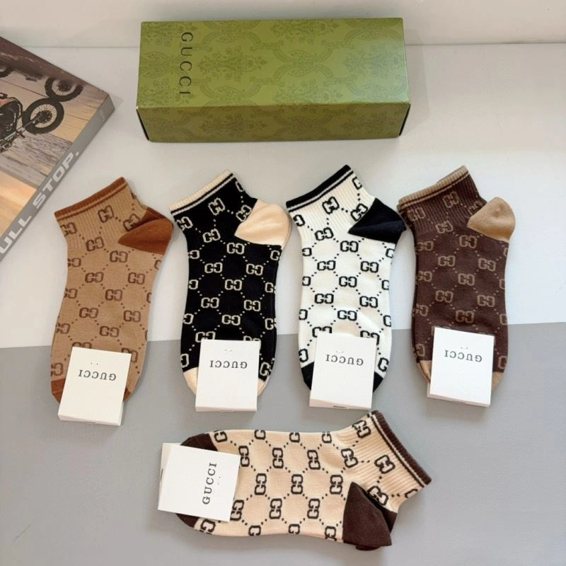 EyeCatching Gucci Socks 273276