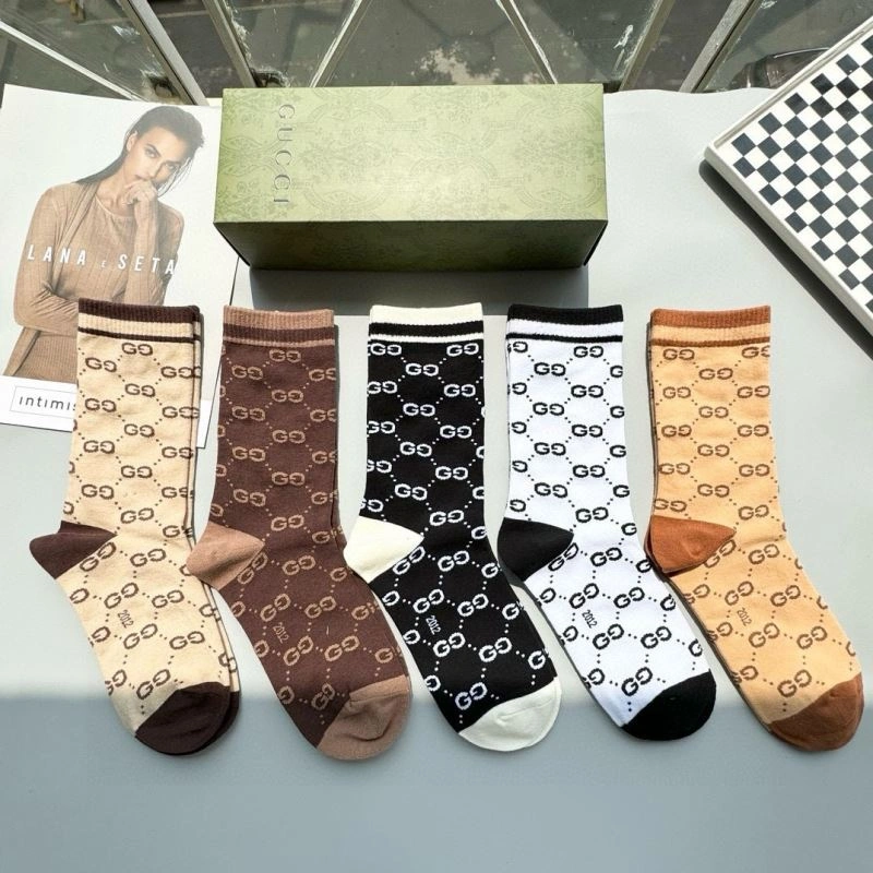 Seasonal Gucci Socks 273774