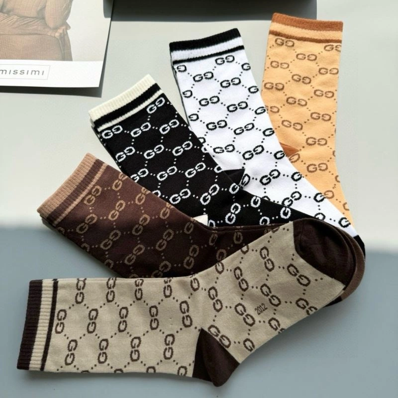 Seasonal Gucci Socks 273774
