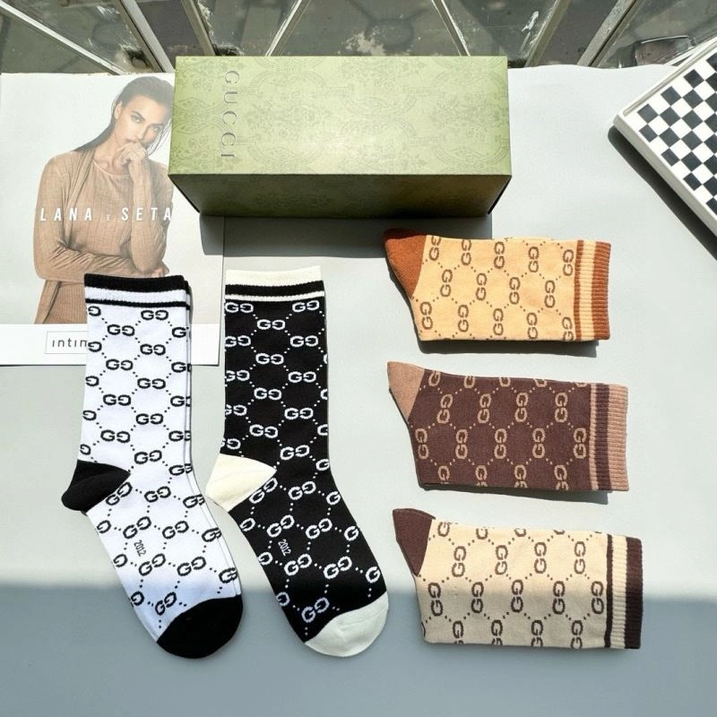 Seasonal Gucci Socks 273774
