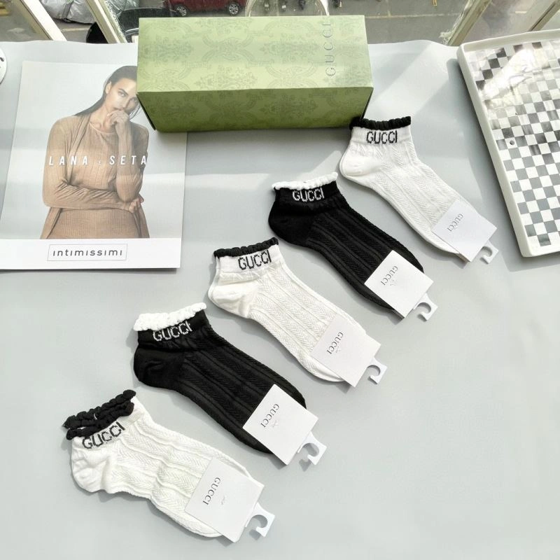 Packable Gucci Socks 273766