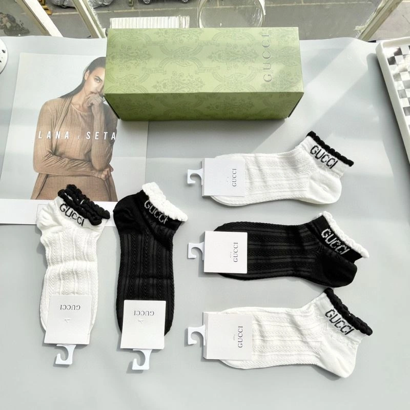 Packable Gucci Socks 273766