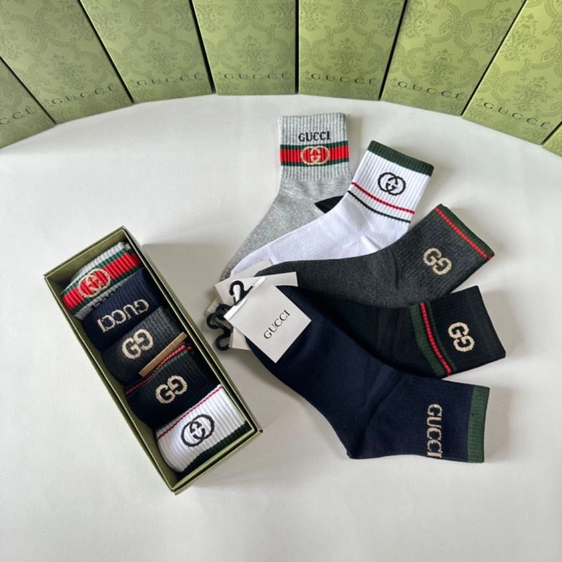 WaterResistant Gucci Socks 273752