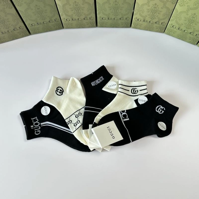 Gucci Socks Sporty 273705