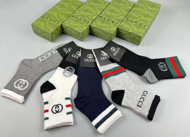 Versatile Gucci Socks 273712