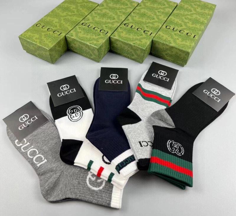 Versatile Gucci Socks 273712