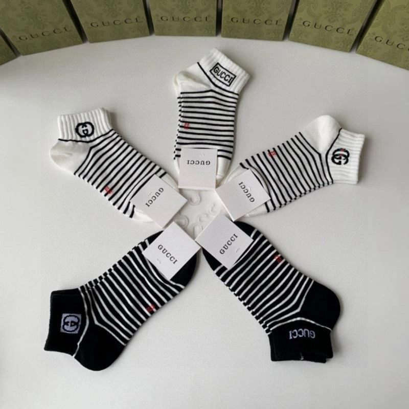 Stylish Gucci Socks 273664