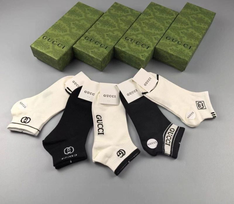 Gucci Socks Bold 273655