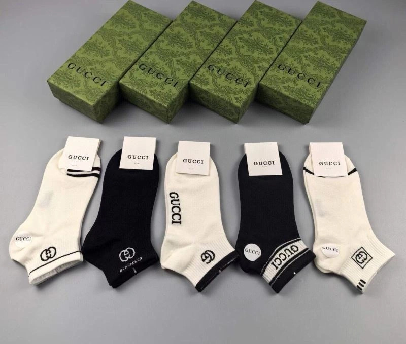 Gucci Socks Bold 273655