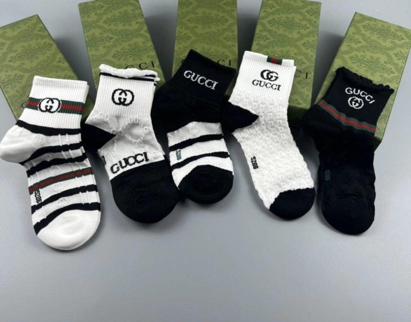 EyeCatching Gucci Socks 274225