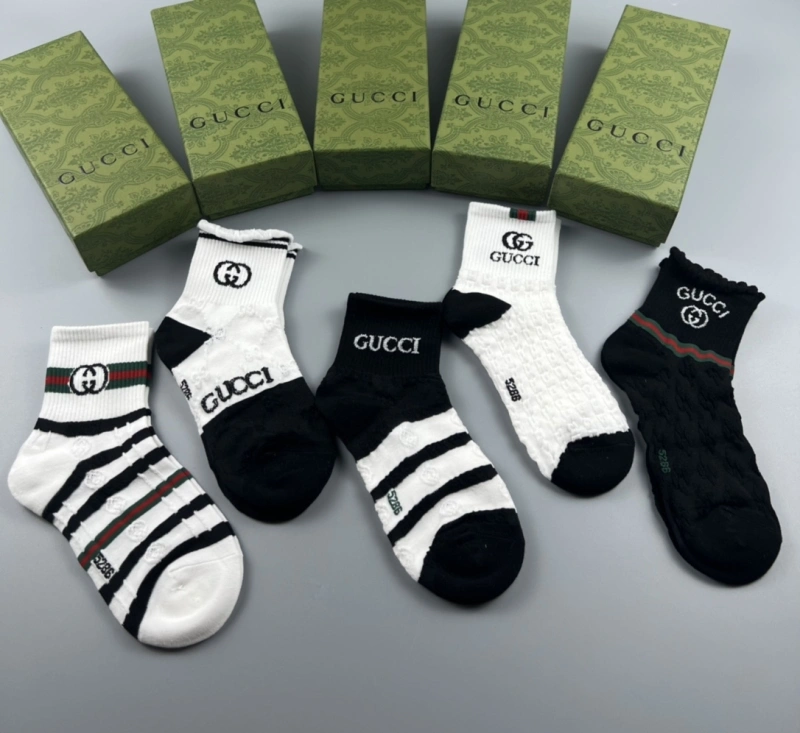 EyeCatching Gucci Socks 274225