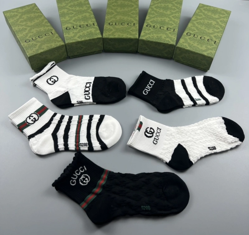 EyeCatching Gucci Socks 274225