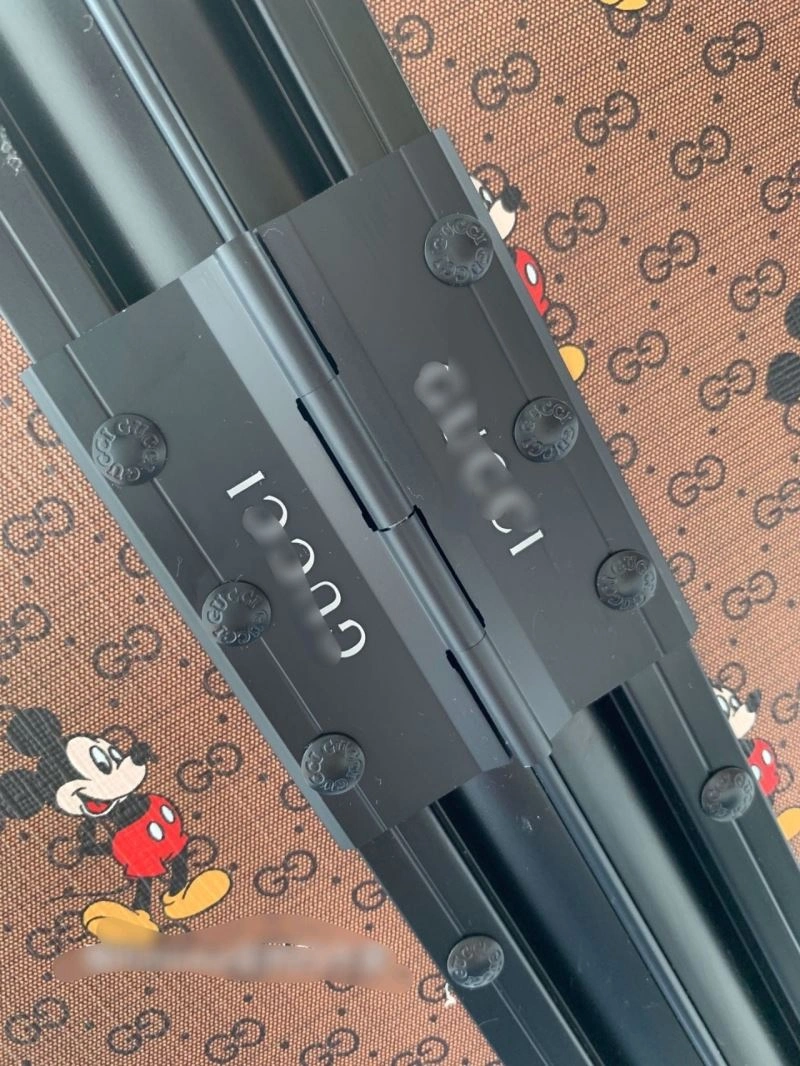 Unique Gucci Suitcase 65659