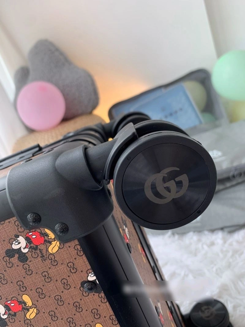 Unique Gucci Suitcase 65659