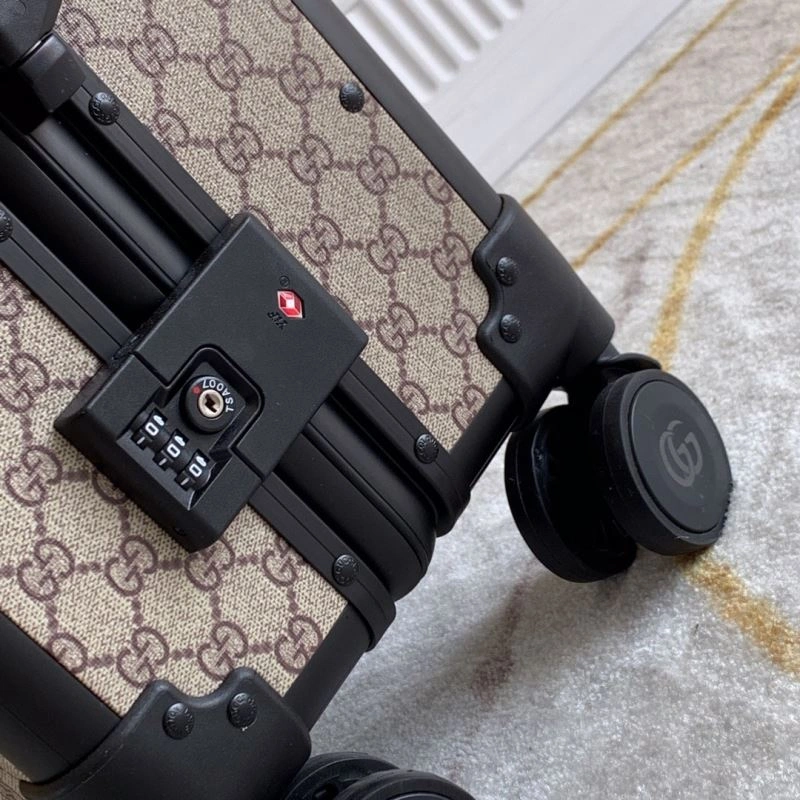 Breathable Gucci Suitcase 65650