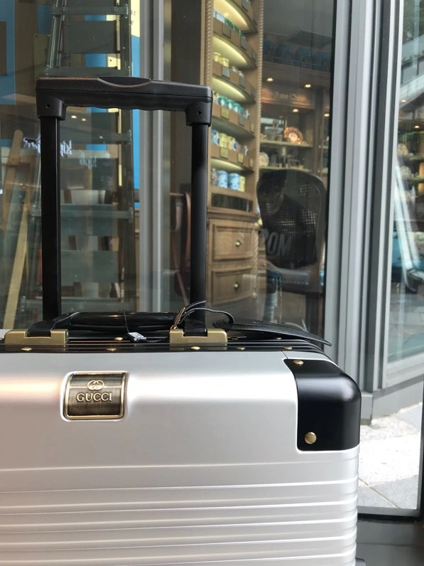 Cozy Gucci Suitcase 65647