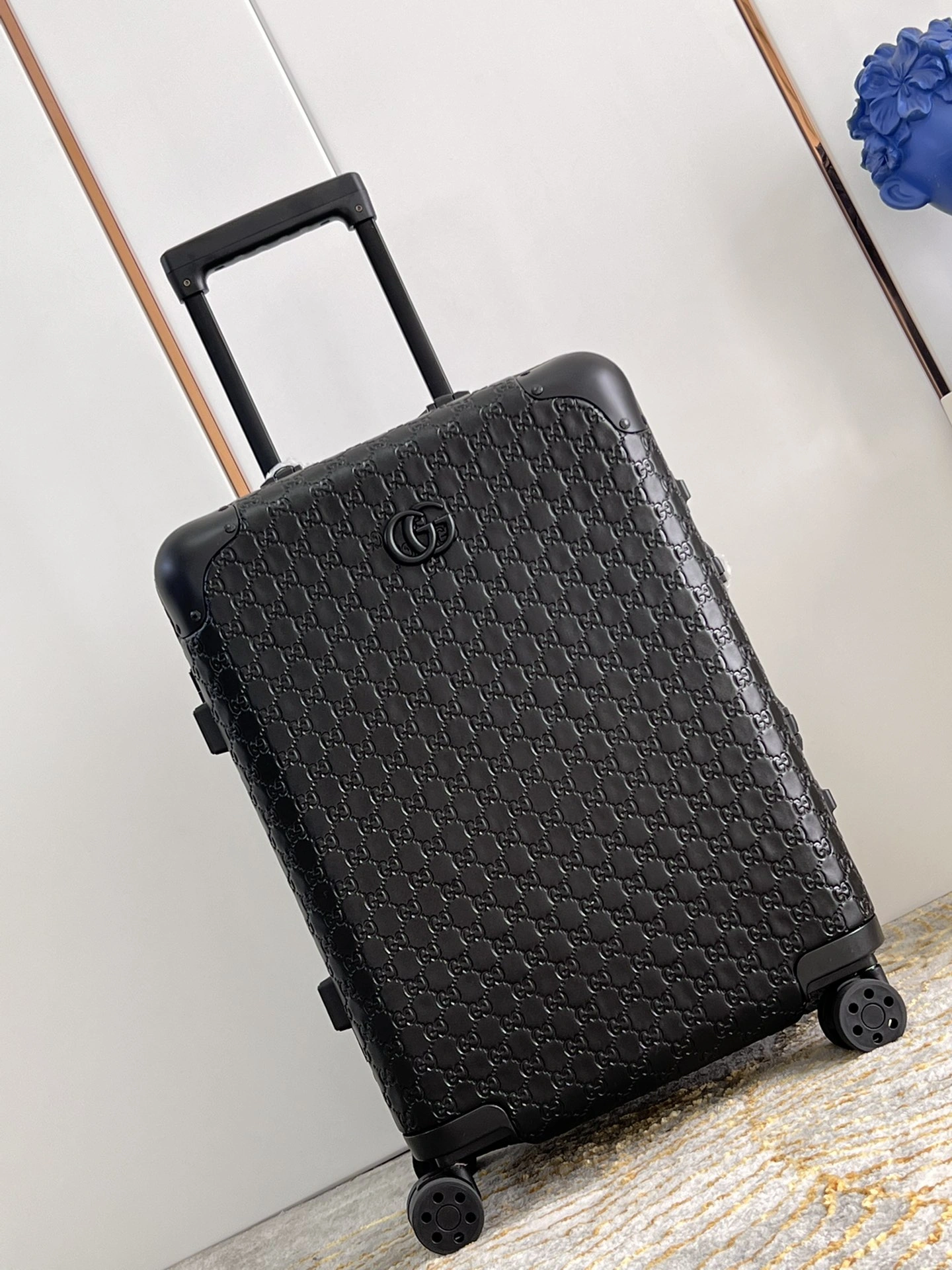 GoAnywhere Gucci Suitcase 71776