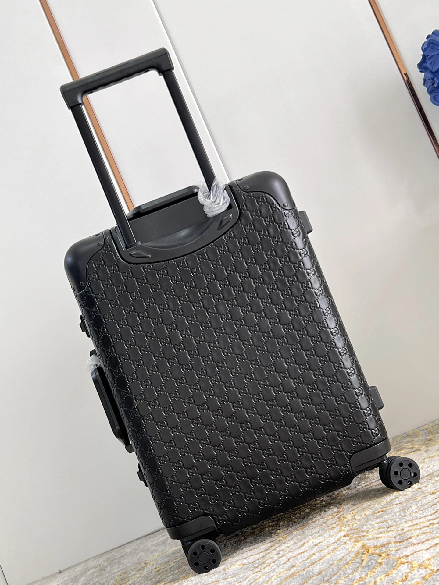 GoAnywhere Gucci Suitcase 71776