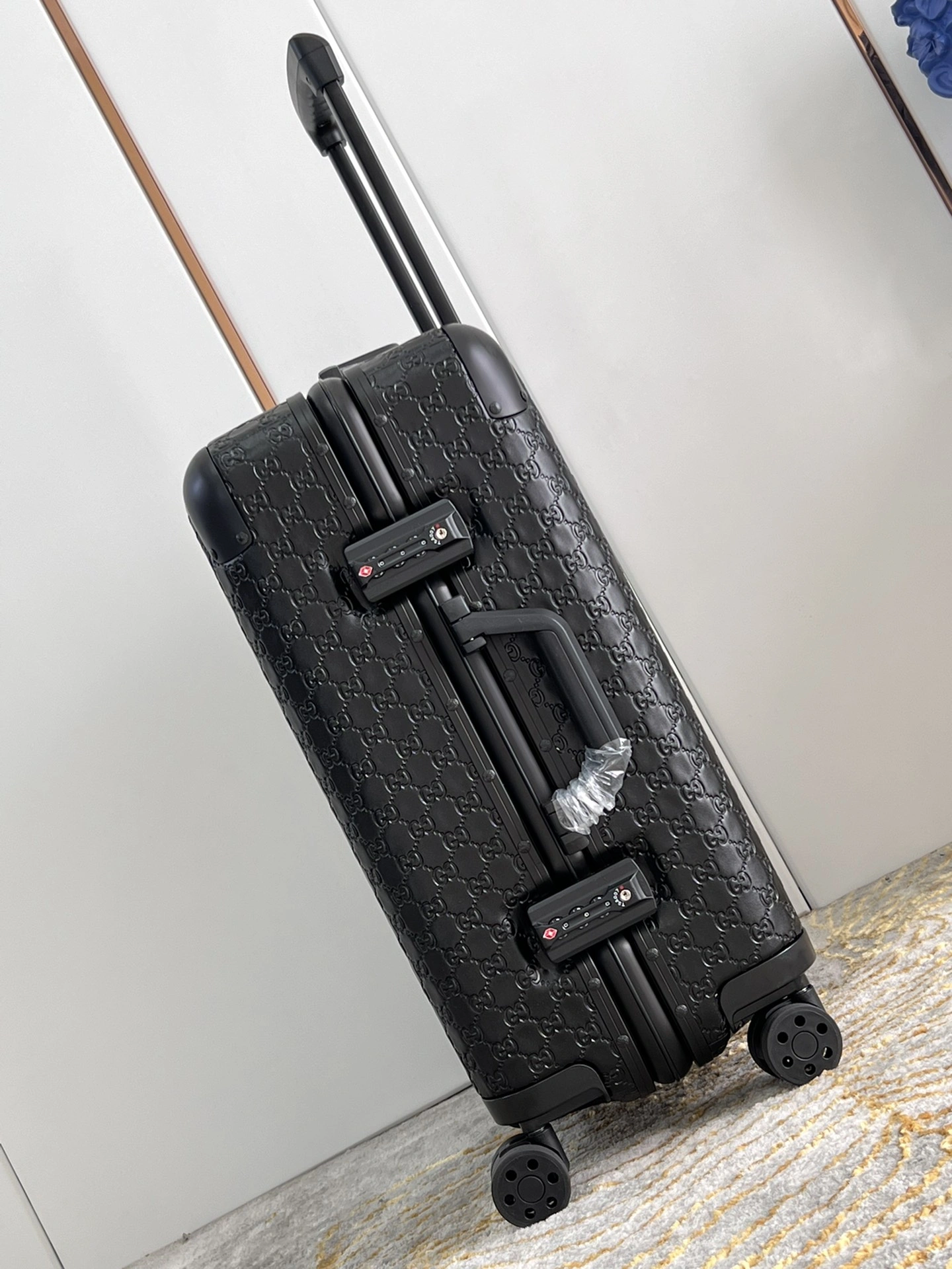 GoAnywhere Gucci Suitcase 71776