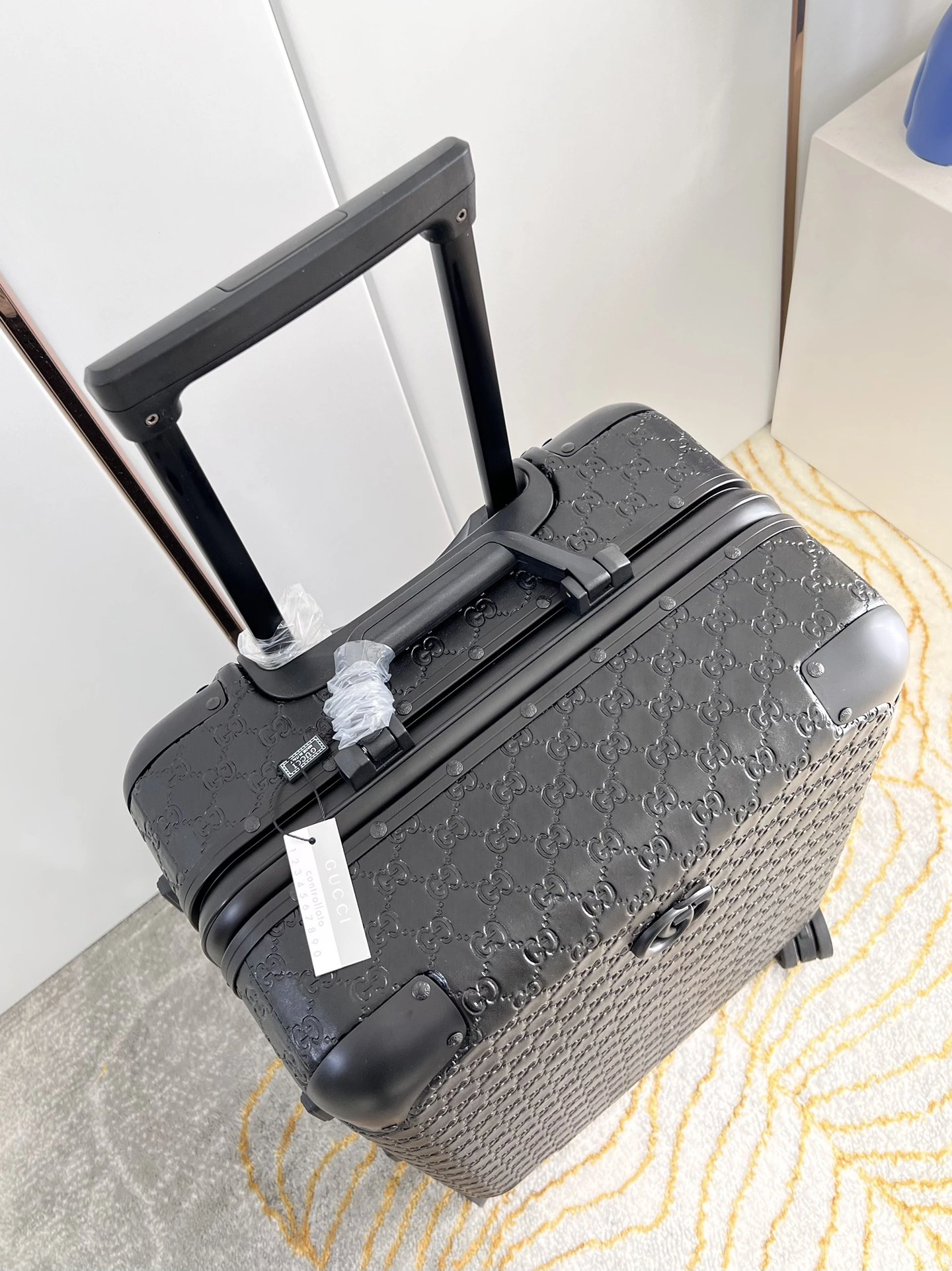 GoAnywhere Gucci Suitcase 71776