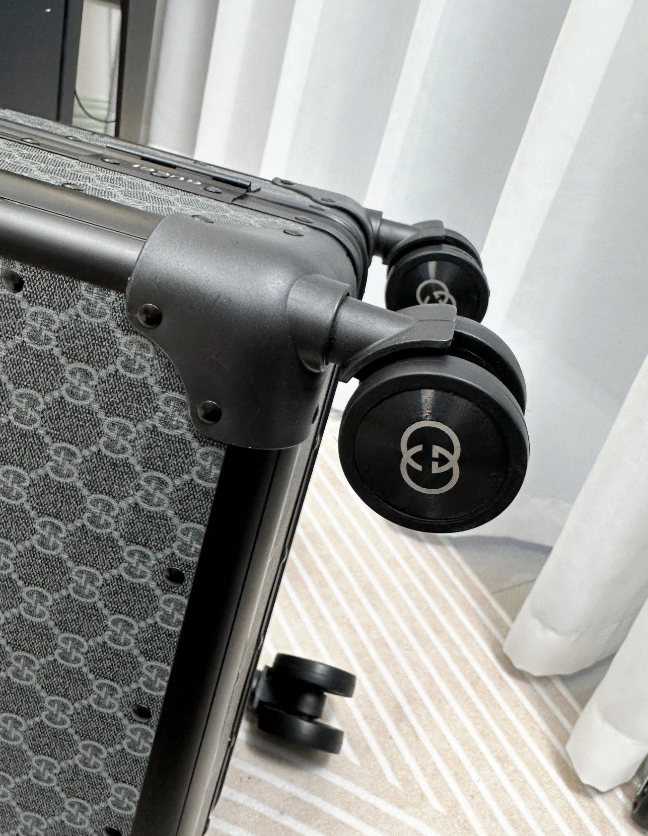 Gucci Suitcase TimelessDesign 71772