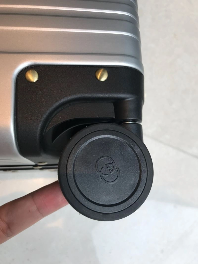 ZeroBulk Gucci Suitcase 69315