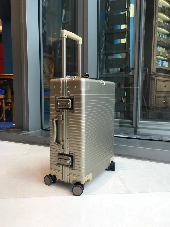 Gucci Suitcase Neat 69316