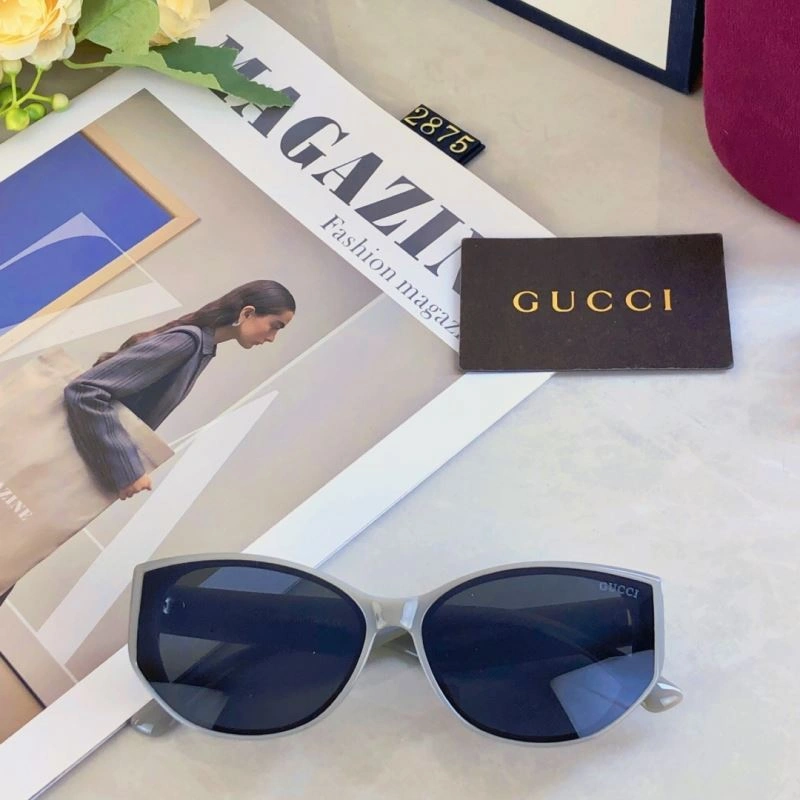 Seasonal Gucci Sunglasses 279720