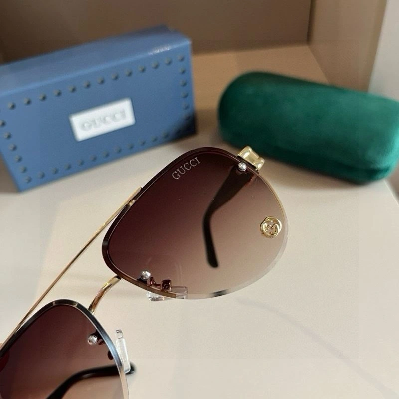 Gucci Sunglasses Bright 279718