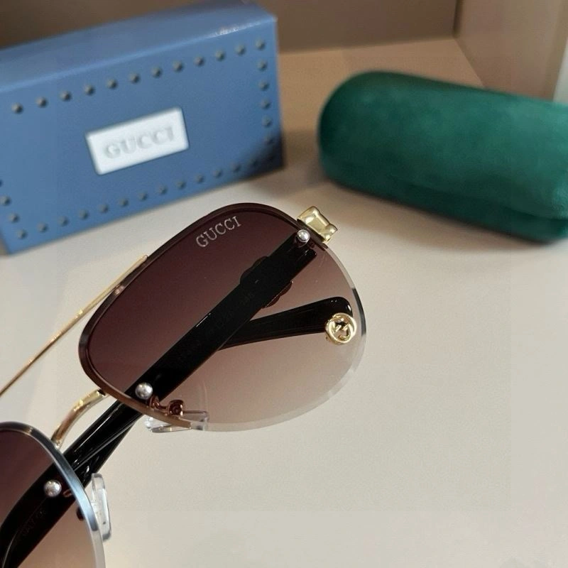 Gucci Sunglasses Bright 279718