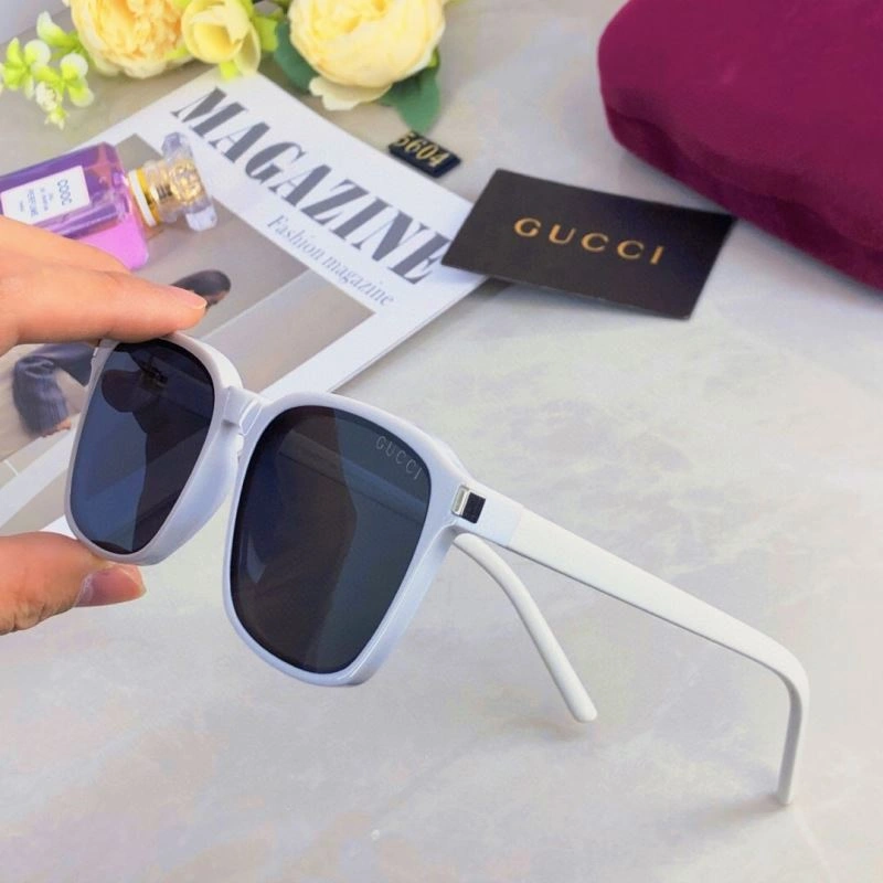 Gucci Sunglasses ComfortFit 279725