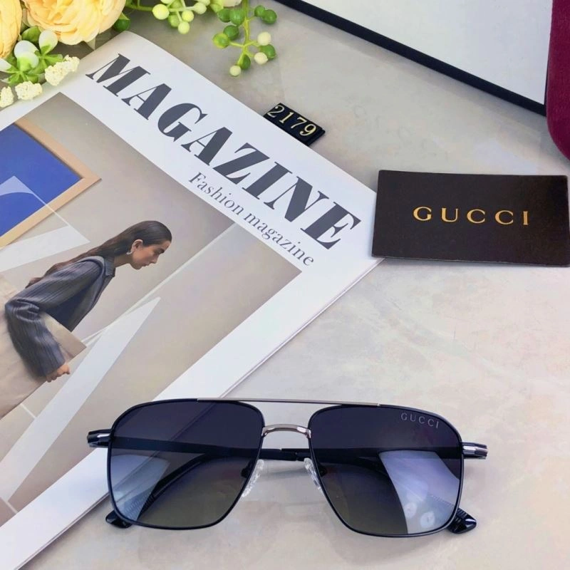 Gucci Sunglasses Unisex 279735
