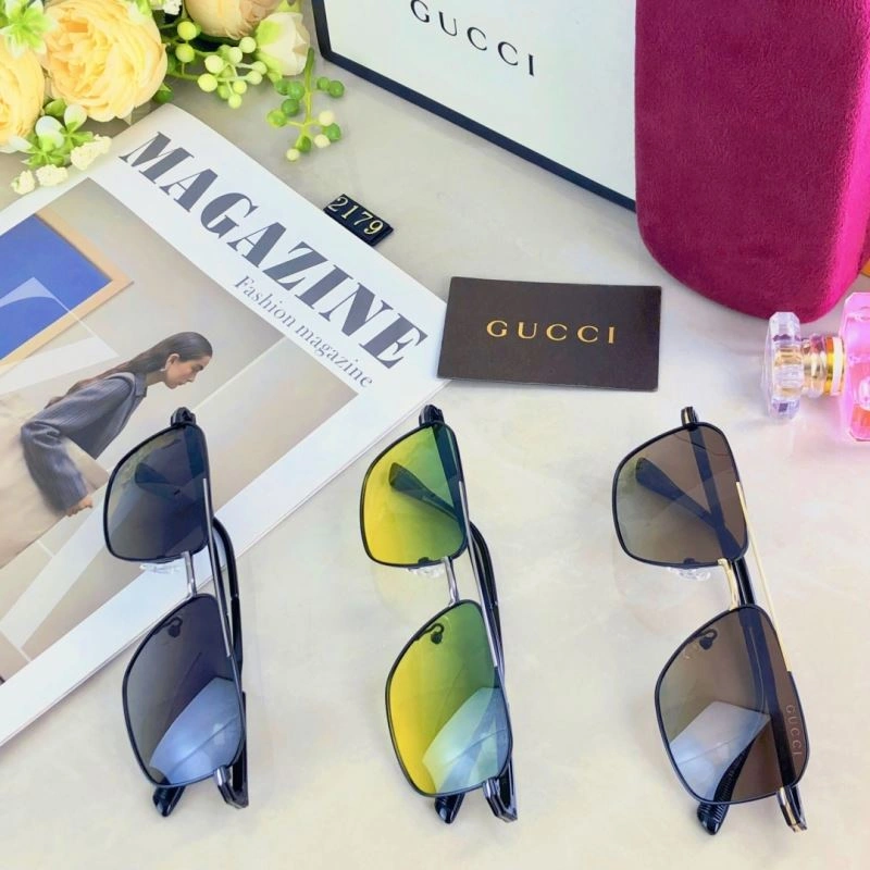 Gucci Sunglasses Unisex 279735