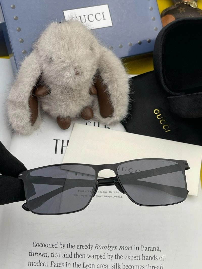 Gucci Sunglasses Chic 279732