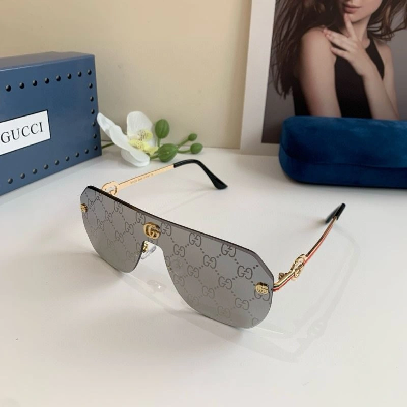 Gucci Sunglasses Lightweight 279707